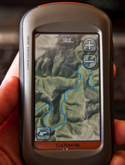 GARMIN OREGON 300 Handheld GPS Navigator / Hiking BUNDLE Topo(+City) M