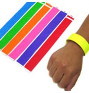 100 x 19mm Plain Tyvek Wristbands (Solid Colours)