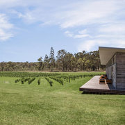 The Longhouse - Hunter Valley Accommodation  