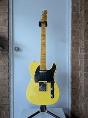 Telecaster Fend. (copy!) Bright yellow Electric Guitar.